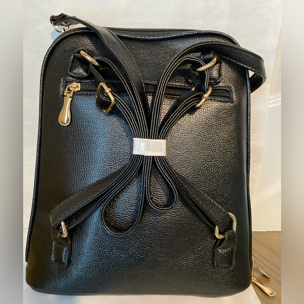 Black multi Compartment Backpack - Picture 5 of 8